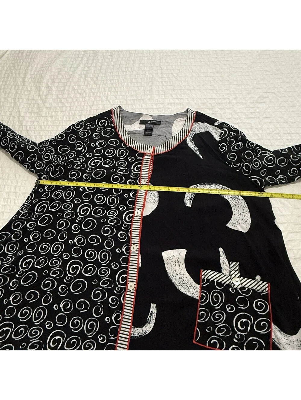 Ali Miles 1X Black Abstract Mixed Media Button Front Handkerchief Hem Tunic Top